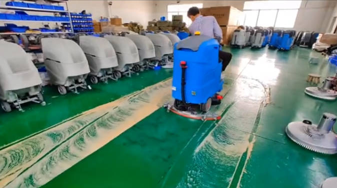 葵青2023年还在用人工的物业保洁不妨试试洗地机吧